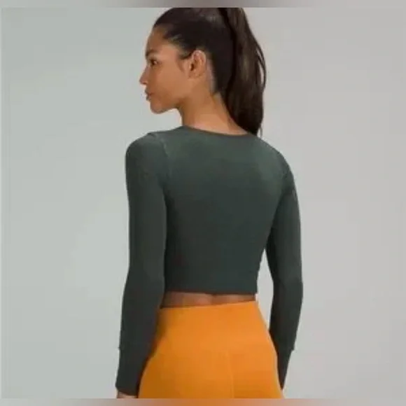 Lululemon Ebb To Street Long Sleeve Crop, Smoked Spruce Sz 4 - Picture 2 of 4